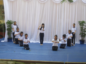 Le collège organise un concours de chant (2)