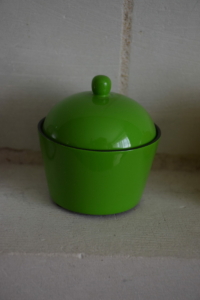117. Petite boite simple vert (8€)